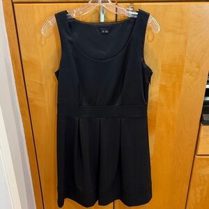 Theory Black Sleeveless Scoop-Neck Mini Dress
